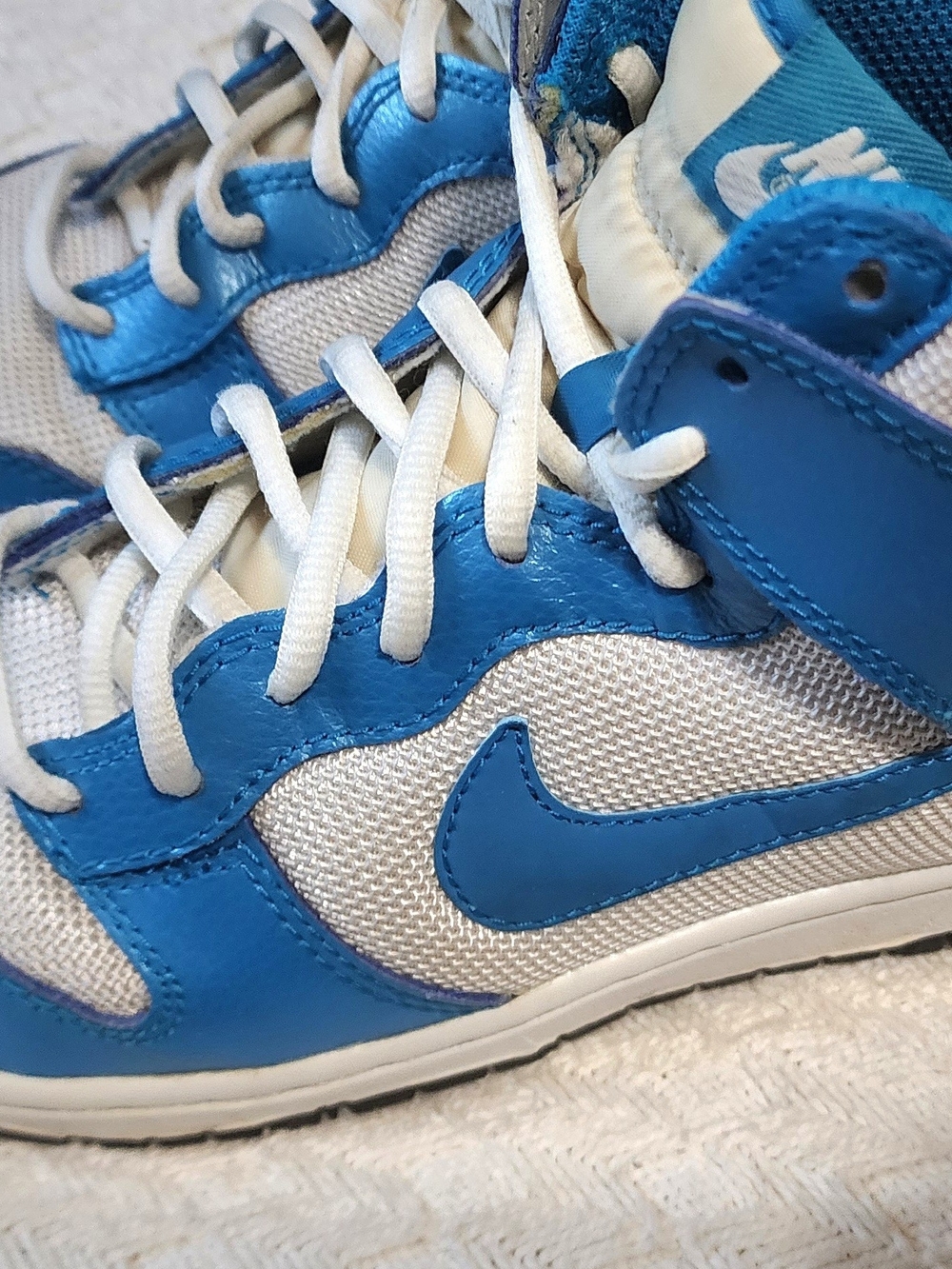 Nike Blue and White Men's Low-Top Athletic Sneakers Sz 8